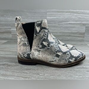 NEW Lucky Brand Haylia Leather Snakeskin Print Chelsea Boots Womens Size 7.5